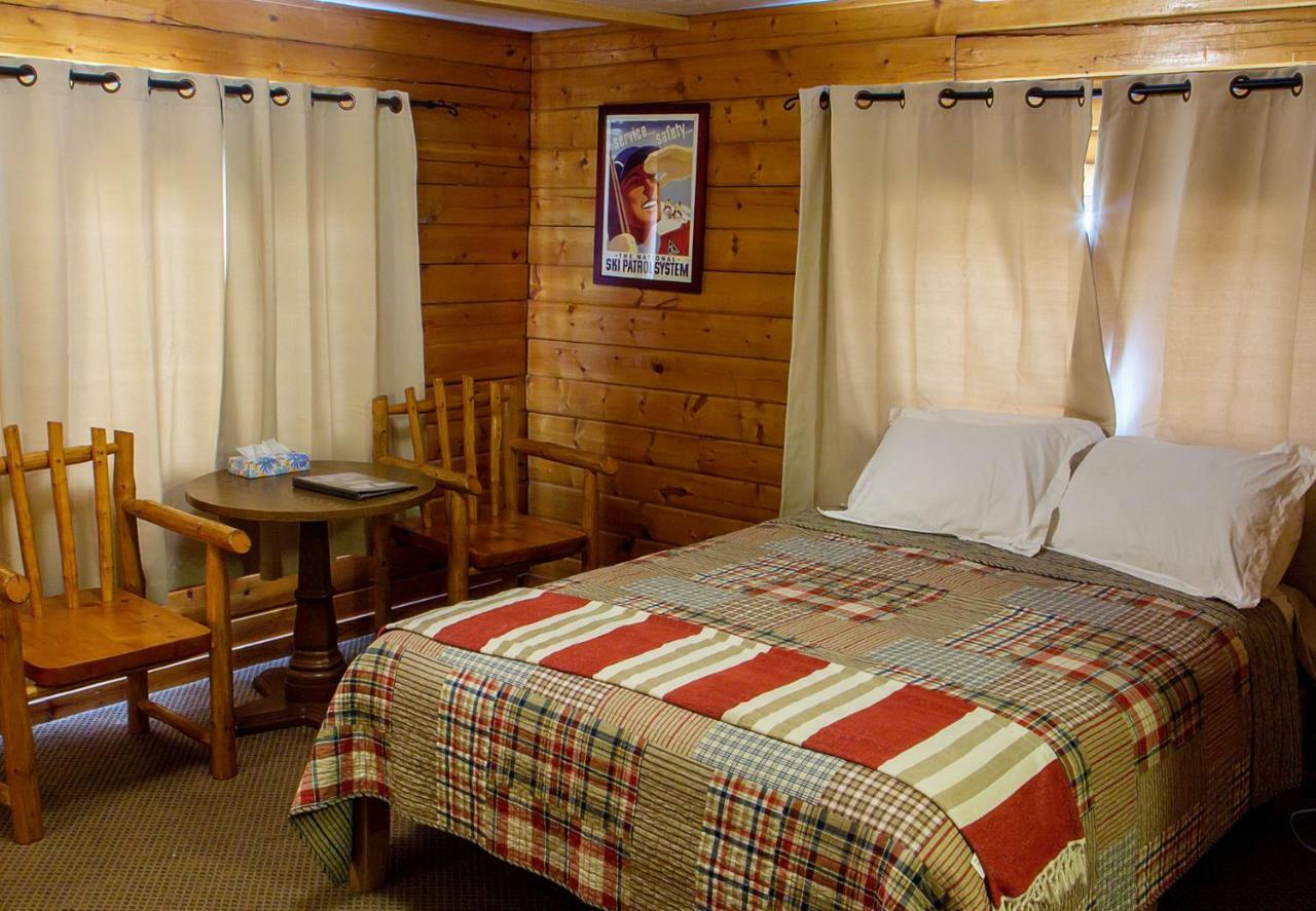 High Country Motel And Cabins Кук-Сіті Екстер'єр фото